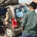 खड़े ट्रक में जा घुसी वैगनआर,  एक की मौत, तीन घायल