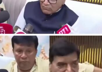 सांसद सुमन के आवास पर पहुंचे प्रोफेसर रामगोपाल यादव और शिवपाल यादव