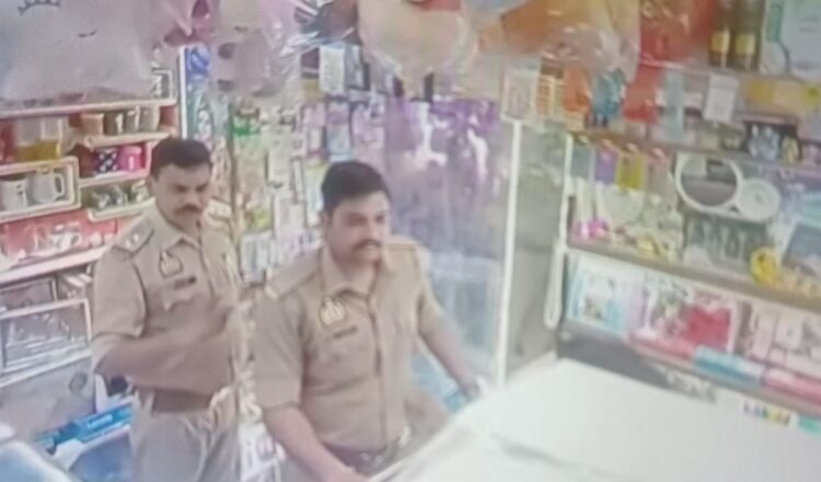 दुकानदार को थप्पड़ जड़ने वाला थप्पड़बाज दरोगा हुआ निलंबित