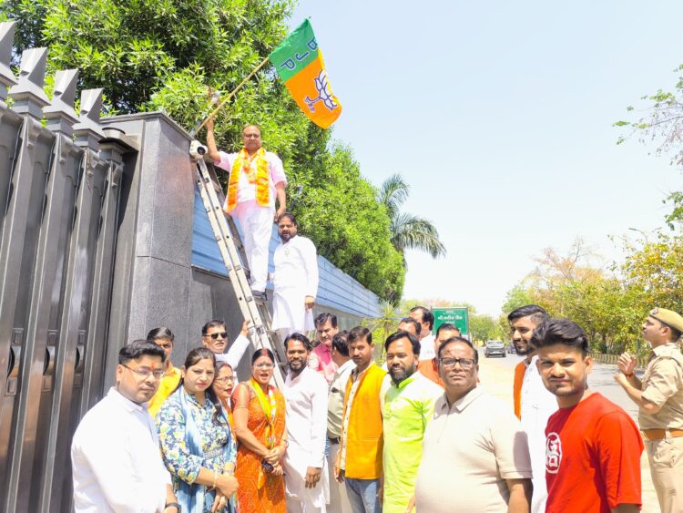 भाजपा ही है जो साधारण कार्यकर्ता को शिखर तक पहुंचाती है: सांसद नवीन जैन