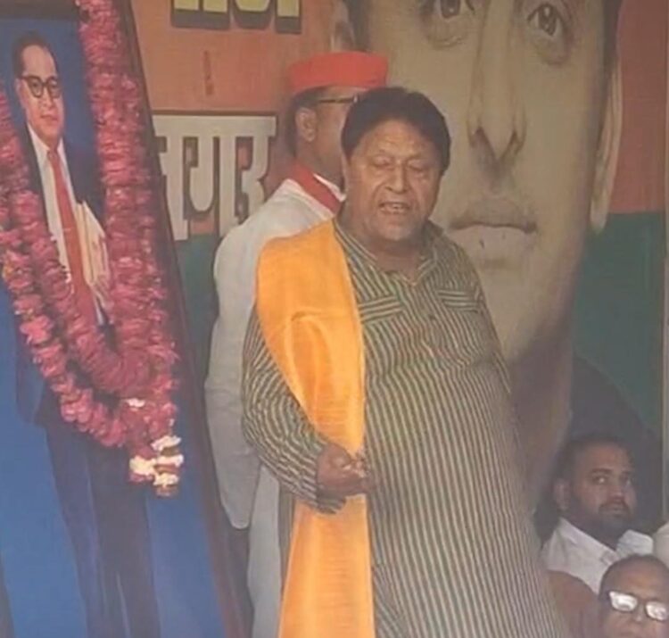 रामजीलाल सुमन ने करणी सेना को दी चेतावनी, बोले-19 को अखिलेश आ रहे उनके सामने दो-दो हाथ होंगे
