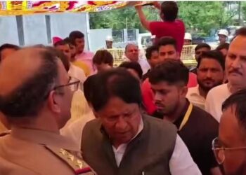 पुलिस के नजरबंद किए जाने पर सांसद सुमन बोले हर बार मुझे ही क्यों रोकते हो