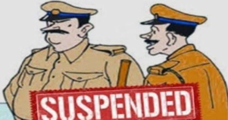 कार्य में लापरवाही पर साइबर थाना प्रभारी और किसान का उत्पीड़न करने पर इरादत नगर का दरोगा निलंबित