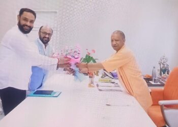 कोठी मीना बाजार में प्रस्तावित शिवाजी स्मारक के लिए मुख्यमंत्री से मिले मंत्री योगेंद्र उपाध्याय