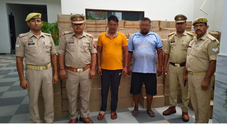 भूसे के ढेर में छिपाकर रखी गई थी करीब 25 लाख रुपए की शराब