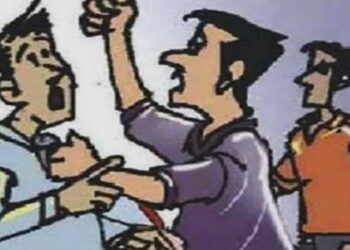 फर्जी एसटीएफ बनकर व्यापारी का किया अपहरण, गिरफ्तार
