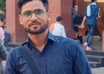 जवाहरपुल से युवक ने लगाई यमुना में छलांग, गोताखोरों ने खोजा, नहीं मिला