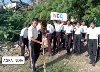 ‘एक दिन-एक घंटा-एक साथ’ कार्यक्रम के अंतर्गत कैडेट्स ने किया श्रमदान