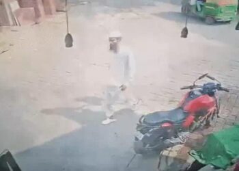 अपह्रत बच्ची को आगरा पुलिस ने दिल्ली से बरामद किया