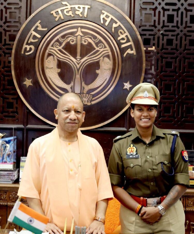प्रदेश अपनी बेटी दीप्ति पर गर्व करता है- दीप्ति शर्मा से बोले मुख्यमंत्री