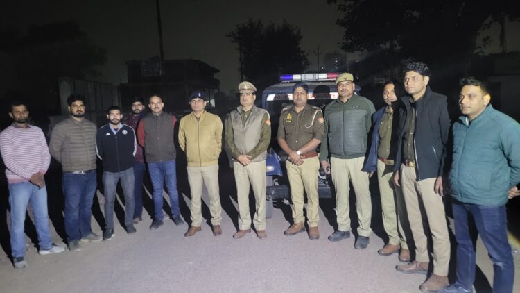 आगरा में सुबह-सुबह चोरों से पुलिस की मुठभेड़, पांच गिरफ्तार