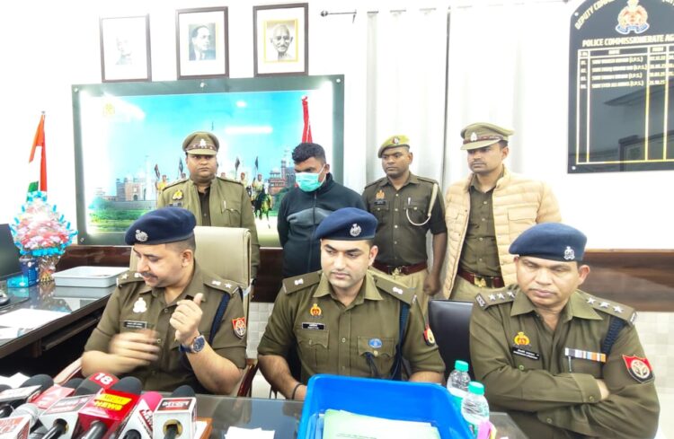 फ्लिपकार्ट कंपनी के रिटर्न सामान को अवैध रूप से थर्ड पार्टी को बेचकर कर रहा था अवैध कमाई