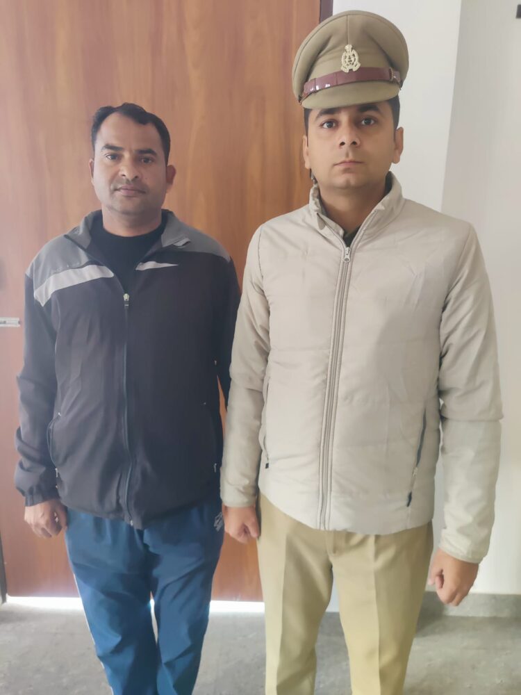 हनी ट्रैप गिरोह का मुख्य सरगना हेड कॉन्स्टेबल गिरफ्तार
