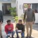 कमला नगर पुलिस ने पकड़े दो सट्टेबाज, मशीन से पर्ची निकालकर लगाते थे सट्टा