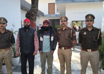 ताला ठीक करने के बहाने चोरी करने वाले दो शातिर चोर दबोचे