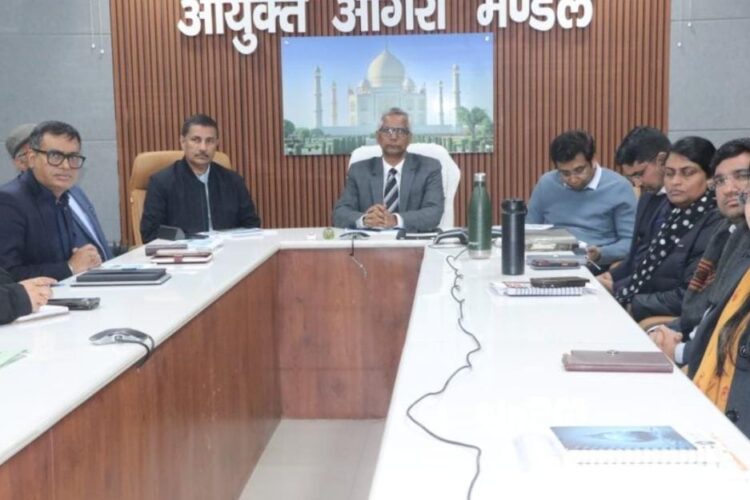 अर्बन सेंटर से बदलेगा आगरा का नक्शा, मास्टर प्लान पर हुआ मंथन
