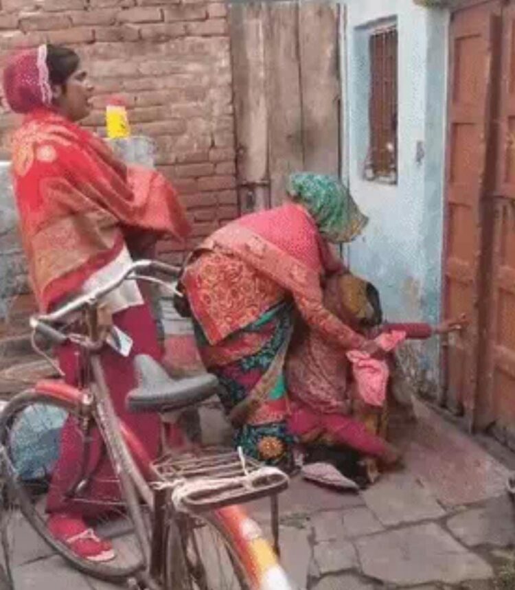 जेल से छूटकर लौटे भाई ने पैसों को लेकर झगड़े के बाद तमंचे से बहन को गोली मारकर की हत्या