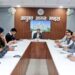 आगरा में जाम से लोगों को परेशान देखकर मंडलायुक्त आए एक्शन मोड में