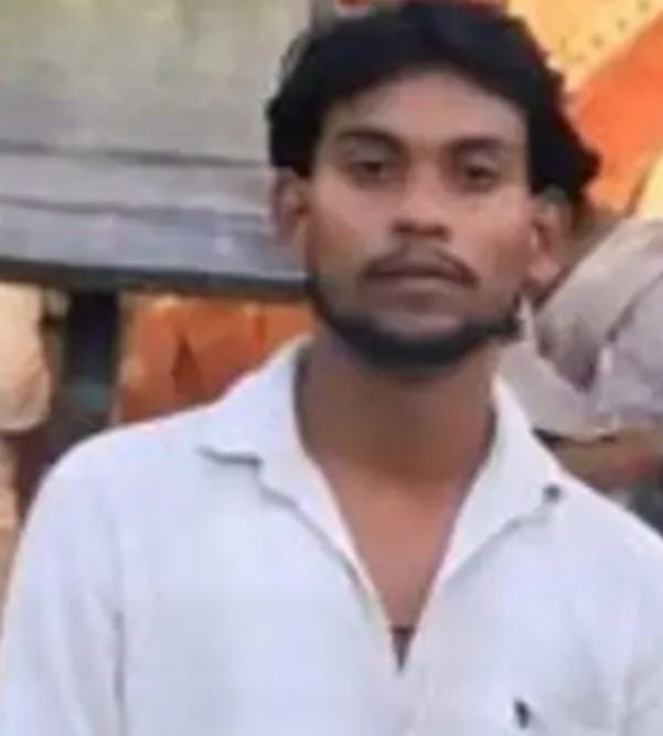 मुंबई में फिल्म निर्देशक रोहित शेट्टी के घर के बाहर फायरिंग के मामले में आगरा से एक आरोपी को पकड़ कर ले गई क्राइम ब्रांच
