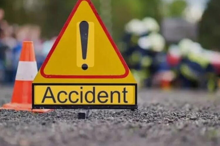 मंगलवार का दिन रहा हादसों के नाम, यमुना एक्सप्रेस वे पर हुए हादसे में 6 लोगों की मौत