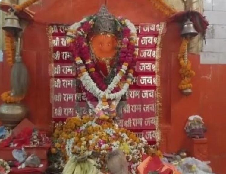 आगरा में हनुमान जन्मोत्सव की धूम, सुंदरकांड से गूंजा शहर