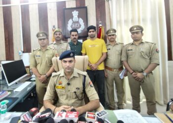 साइबर गैंग के 10 सदस्यों को साइबर सेल व सदर पुलिस ने दबोचा