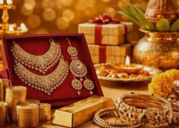 अक्षय तृतीया पर ताजनगरी का सराफा बाजार सोने की चमक से जगमगा उठा