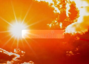 आगरा में भीषण गर्मी के बीच तीन दिन तक हीटवेव को लेकर रेड अलर्ट जारी