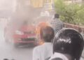 रावली पुल पर चलती कार बनी आग का गोला, चालक ने बाहर निकलकर बचाई जान
