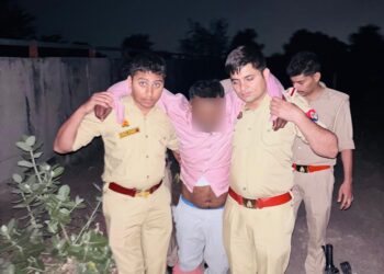 मलपुरा में पुलिस की चोर से हुई मुठभेड़, पैर में गोली लगने से हुआ घायल