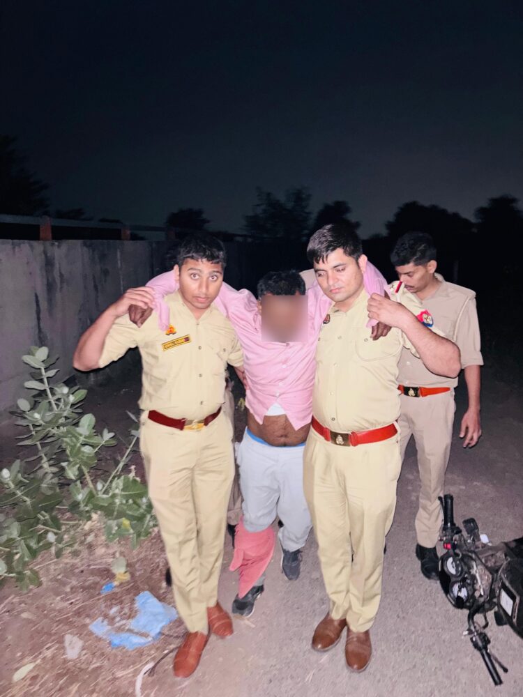 मलपुरा में पुलिस की चोर से हुई मुठभेड़, पैर में गोली लगने से हुआ घायल