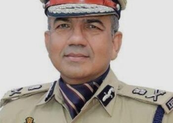 एसके भगत बने आगरा के नए एडीजी, अनुपम कुलश्रेष्ठ का कानपुर जोन के लिए तबादला