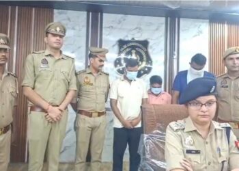 लैपटॉप ठगी करने वाले एक हाईटेक गैंग का पुलिस ने किया खुलासा