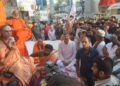 शंकराचार्य बोले- गोवध नहीं रोक सकने वाली सरकार को सत्ता में रहने का अधिकार नहीं