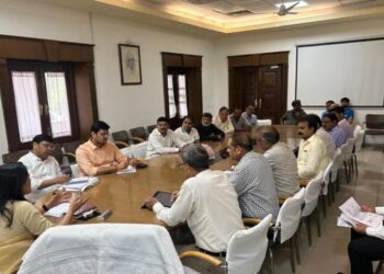 फर्जी और निष्क्रिय ड्रग लाइसेंस किए जाएंगे निरस्त बोले आयुक्त