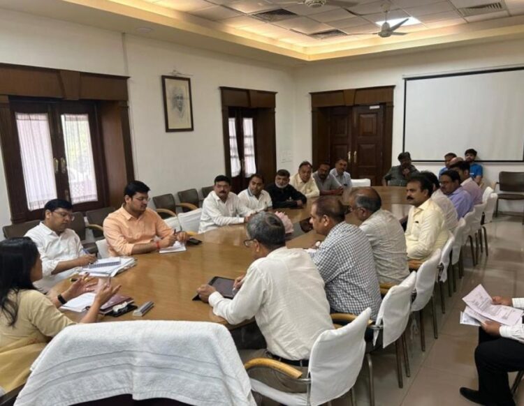 फर्जी और निष्क्रिय ड्रग लाइसेंस किए जाएंगे निरस्त बोले आयुक्त