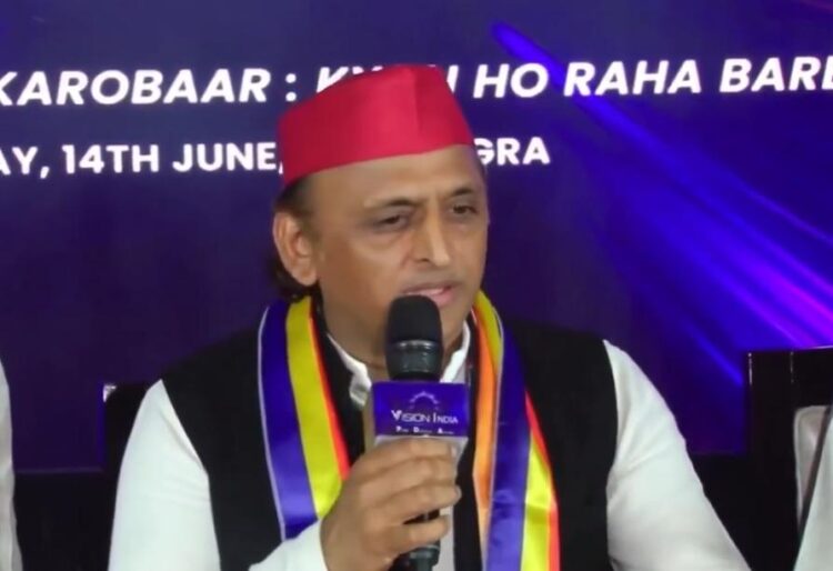 राम मंदिर चढ़ावे में चोरी पर अखिलेश यादव बोले यह सनातन धर्म के लिए दुर्भाग्यपूर्ण है