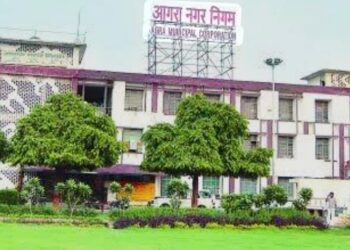 सुभाष बाजार हादसे मामले में प्रभारी मुख्य अभियंता को कारण बताओ नोटिस, क्षेत्रीय अवर अभियंता के खिलाफ विभागीय कार्रवाई