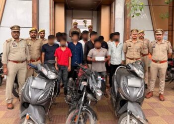 जगदीशपुरा में बंद मकान में चल रहा था जुआ, 13 दबोचे