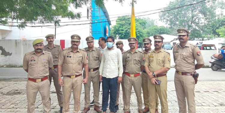 आढ़त में हुई लाखों रुपये की चोरी का सिकंदरा पुलिस ने किया खुलासा