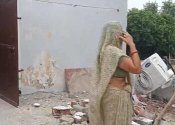 घर में चाय बनाते समय फटा सिलेंडर, कई कमरे हुए क्षतिग्रस्त