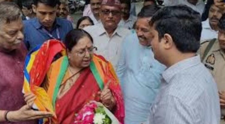 एटा डीएम के फोन नहीं उठाने पर कैबिनेट मंत्री बेबी रानी मौर्य हुईं नाराज, 17 बार फोन नहीं उठाया