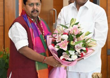 भाजपा अध्यक्ष नितिन नवीन से मिले सांसद नवीन जैन, संगठन और युवा शक्ति पर हुई चर्चा