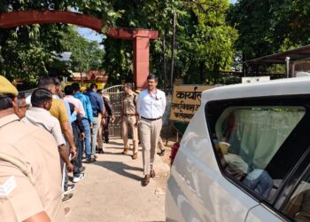 पुनर्मतदान में दो- तीन बार आमने सामने आए सपाई और भाजपाई, कल होगी मतगणना